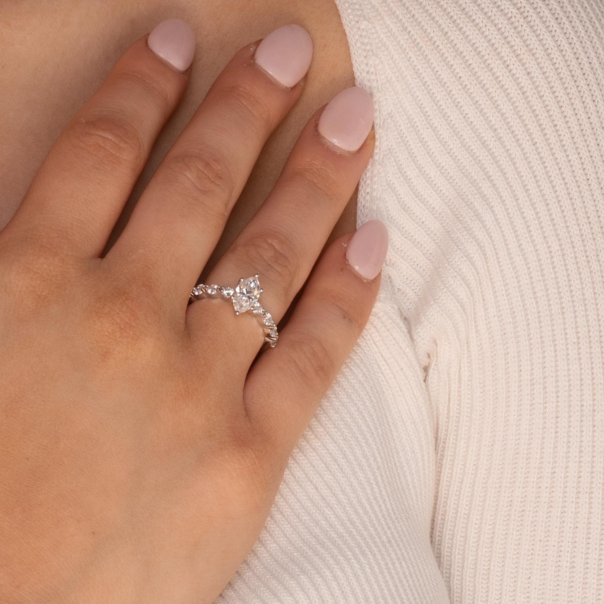 1 ct The Elizabeth Moissanite Diamond Engagement Ring - Camile & Stone