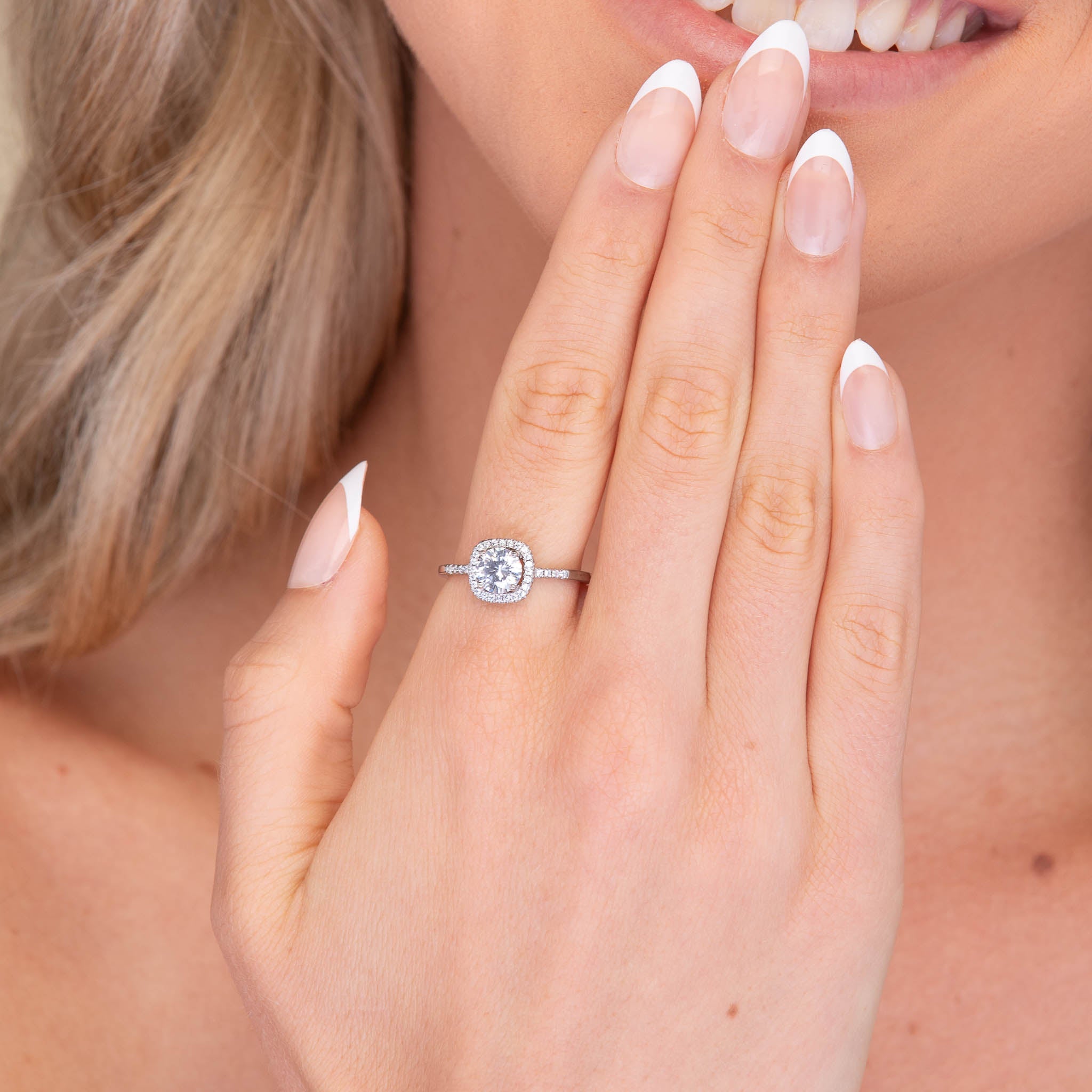 1 ct The Hazel Moissanite Diamond Engagement Ring - Camile & Stone