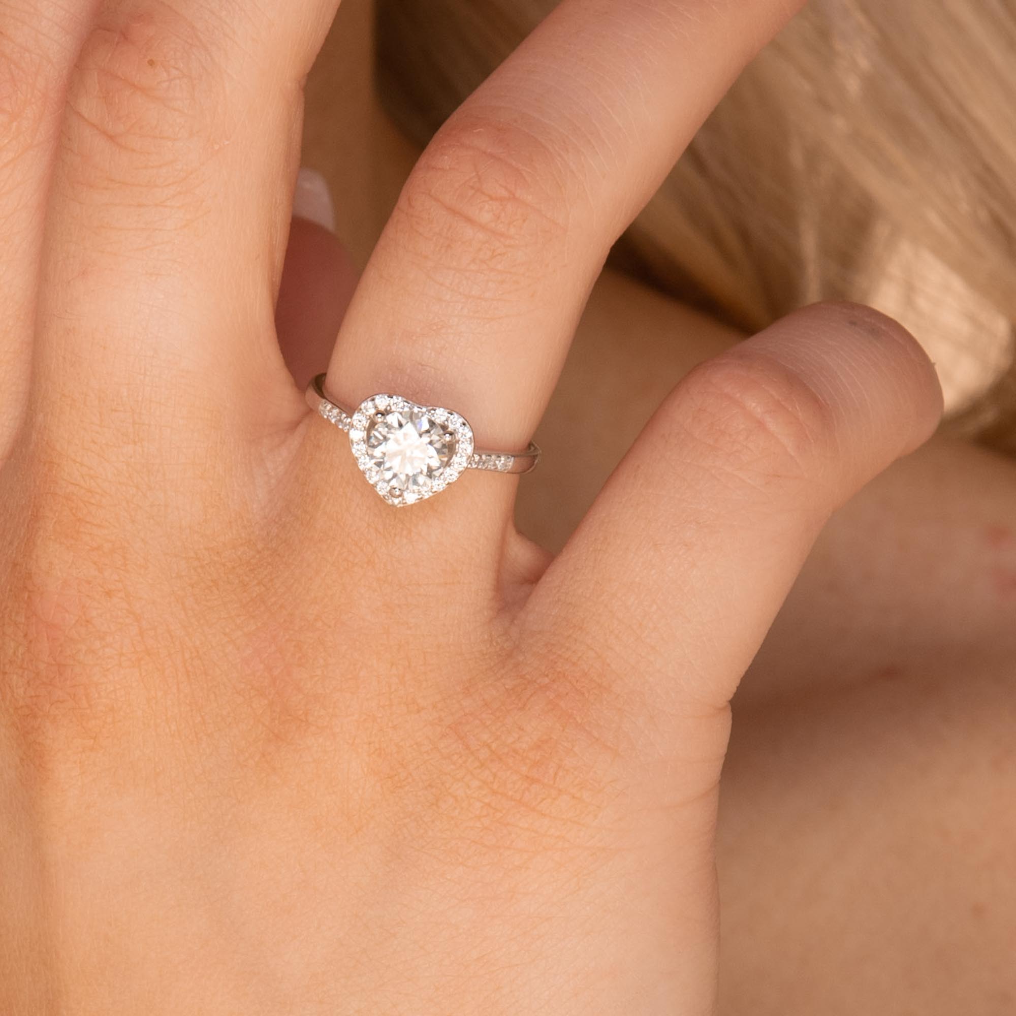 1 ct The Violet Moissanite Diamond Engagement Ring - Camile & Stone