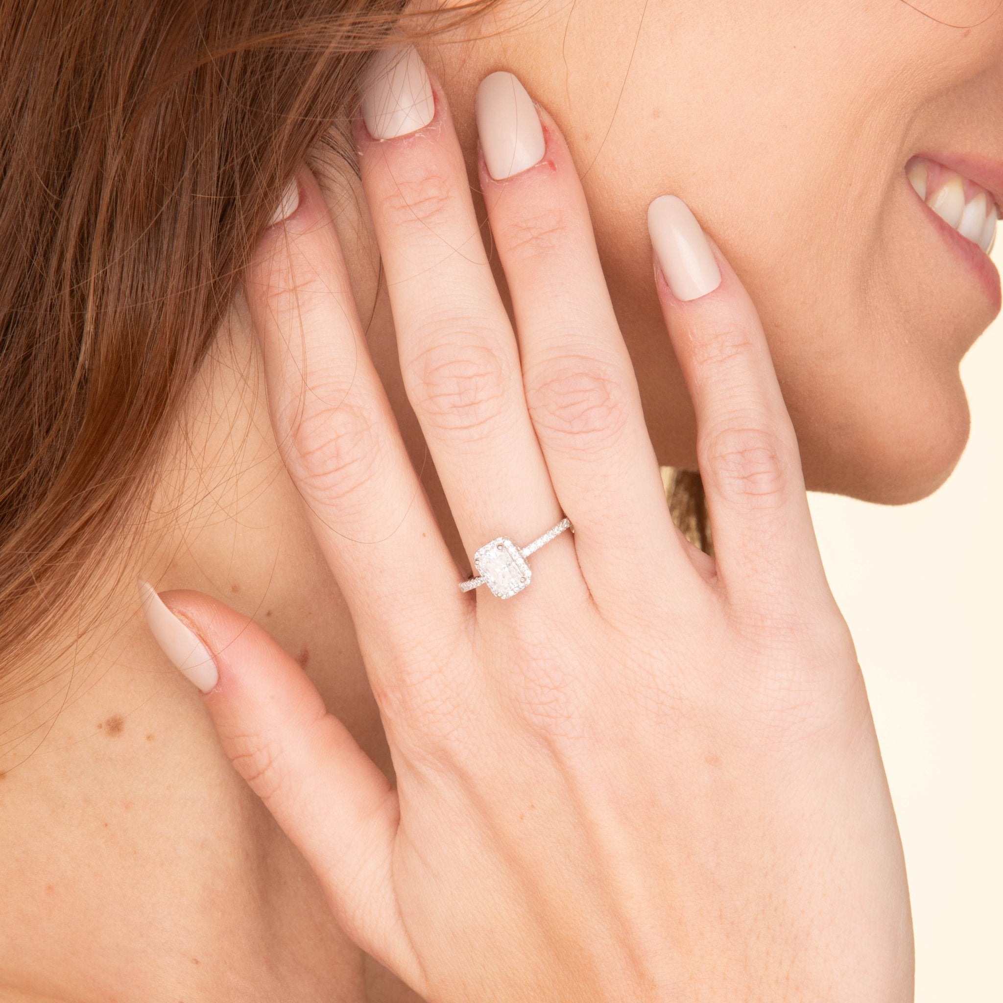 1ct The Juliet Emerald Moissanite Diamond Engagement Ring - Camile & Stone