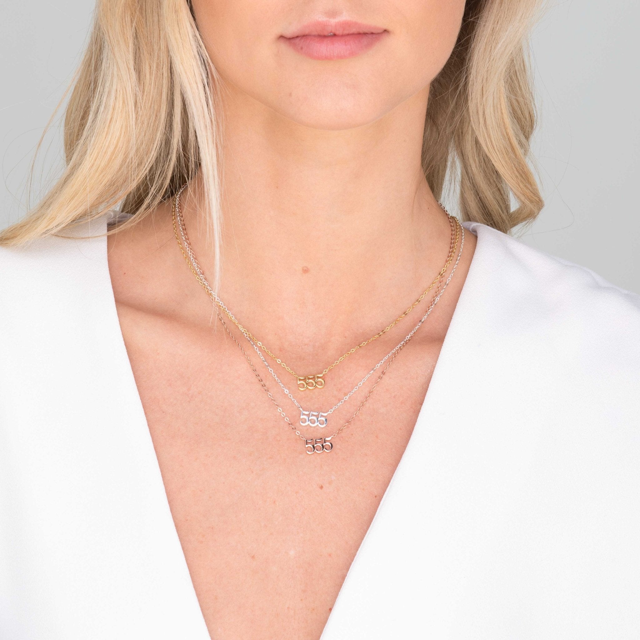 555 Angel Number Pendant Necklace - Camile & Stone