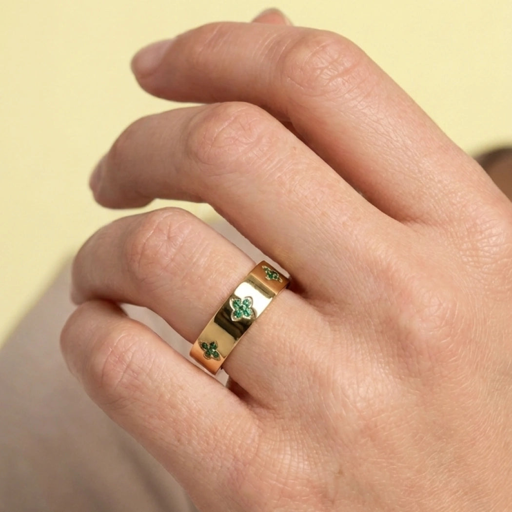 Statement Clover Emerald Sapphire Ring