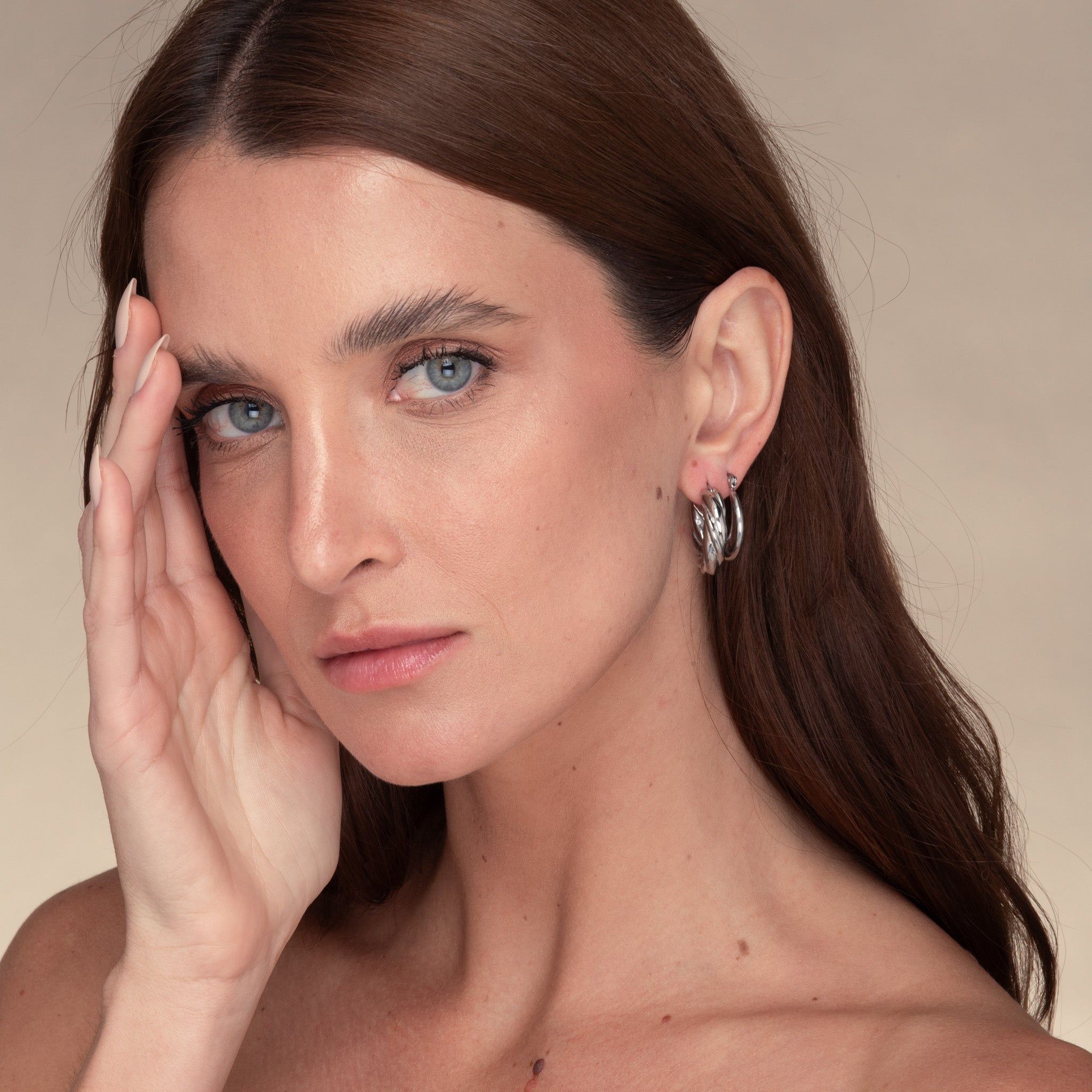 Amalia Twist Hoop Earrings - Camile & Stone