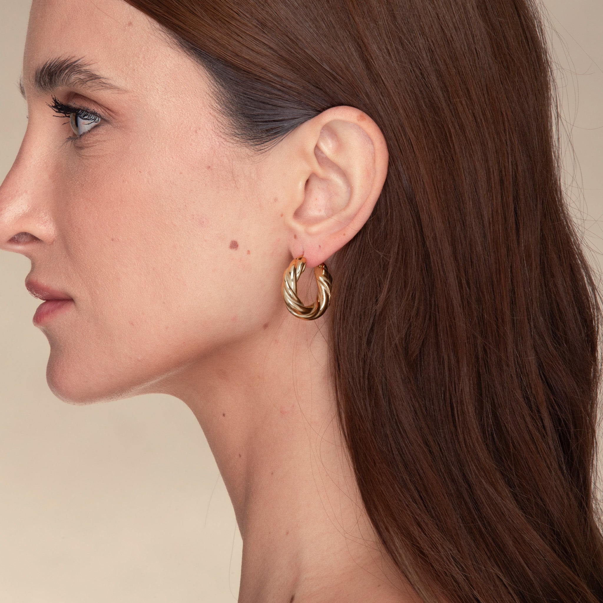 Amalia Twist Hoop Earrings - Camile & Stone