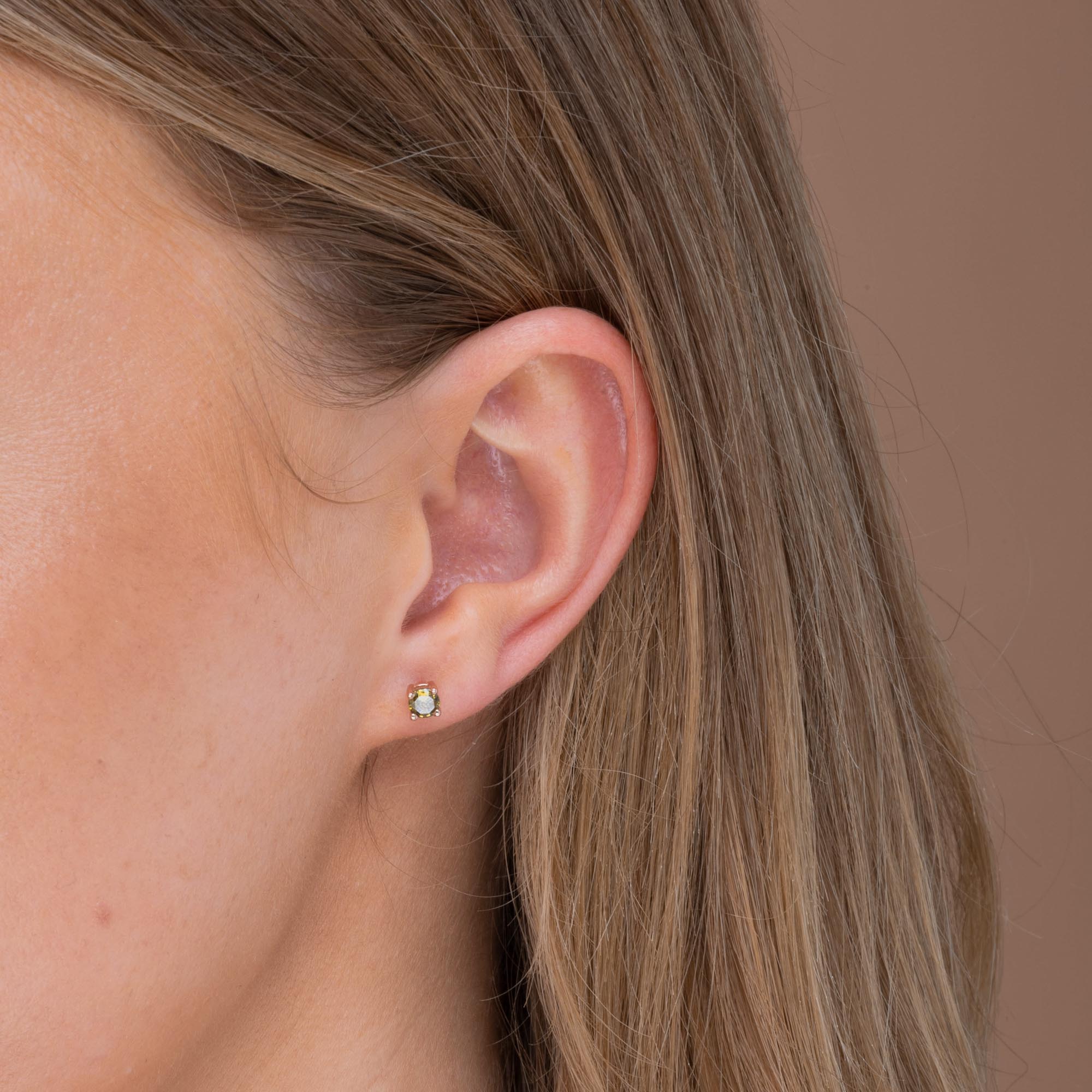 Classic Birthstone Earrings August - Camile & Stone