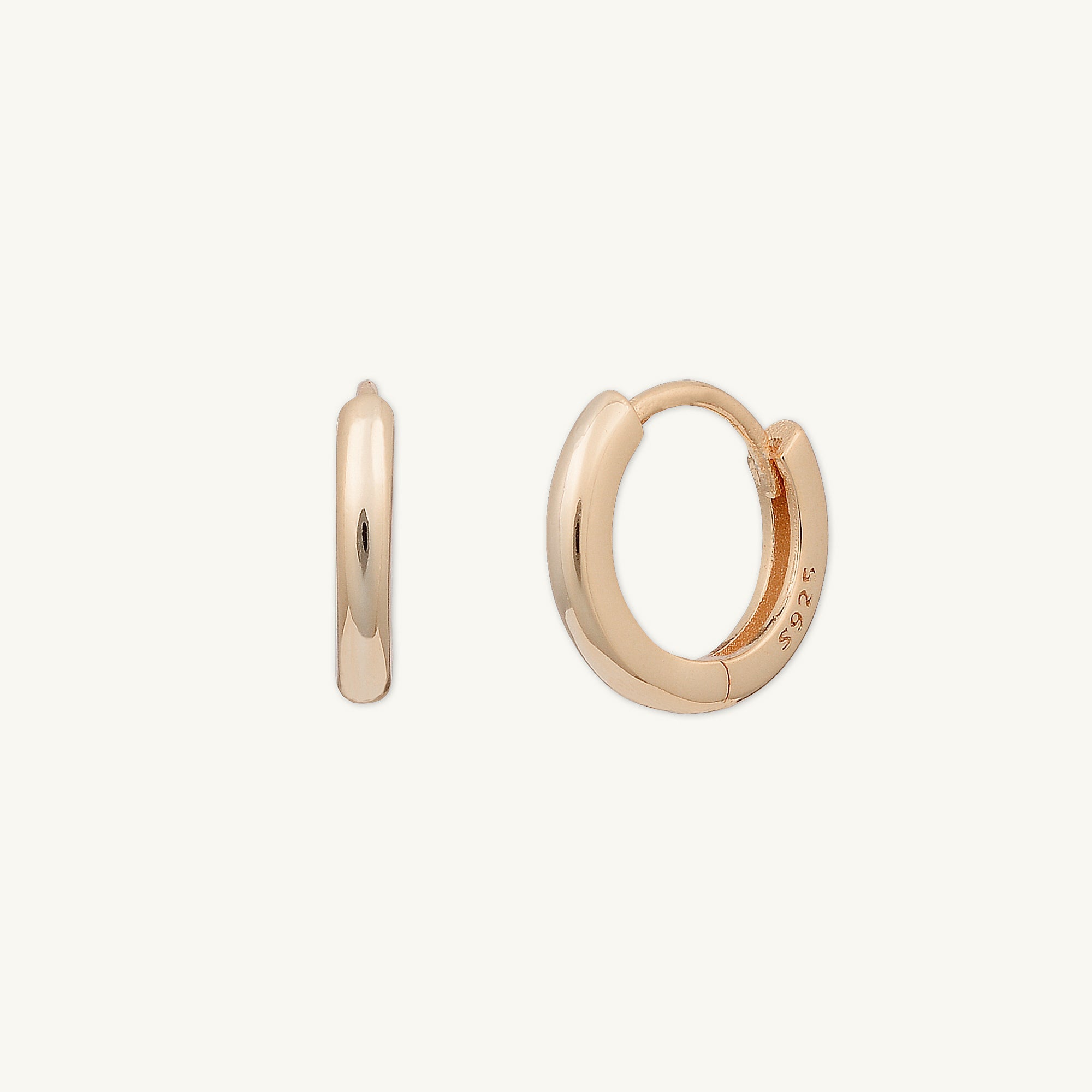 Classic Huggie Hoop Earrings - Camile & Stone