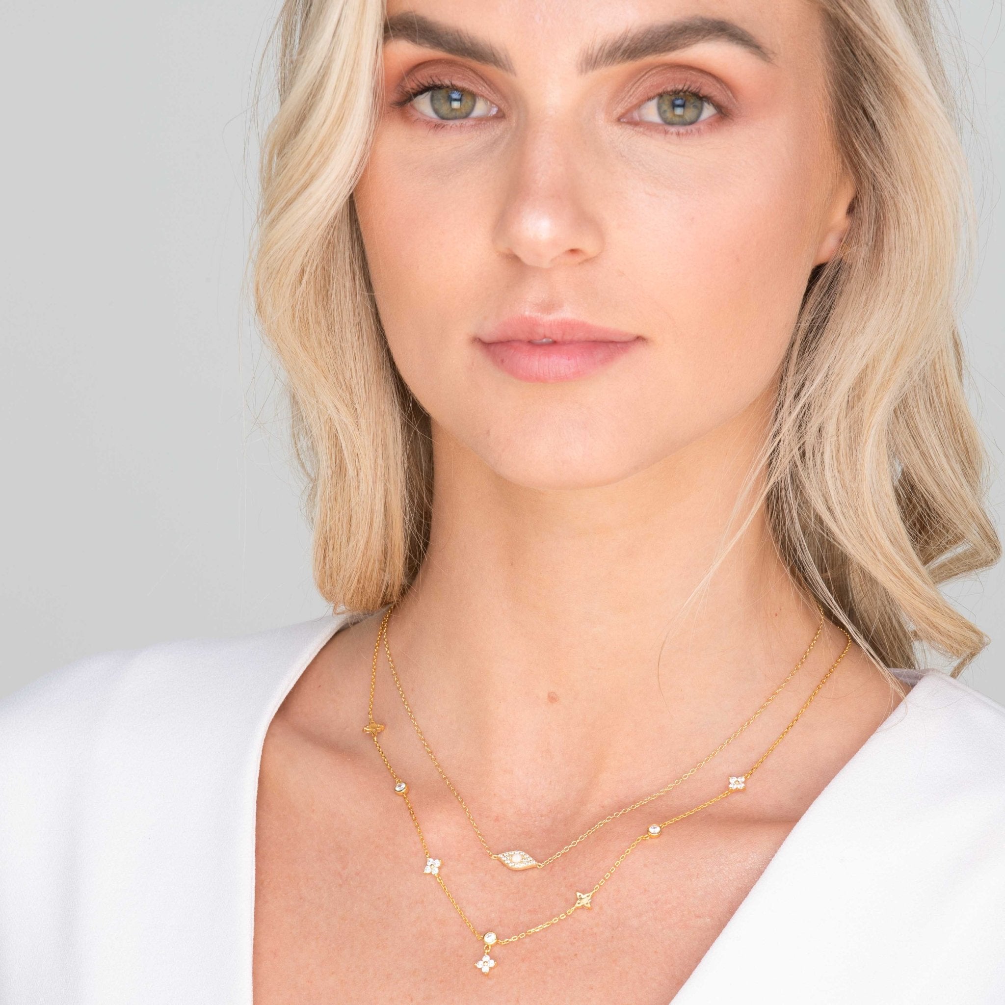 Clover Station Zirconia Chain Necklace - Camile & Stone