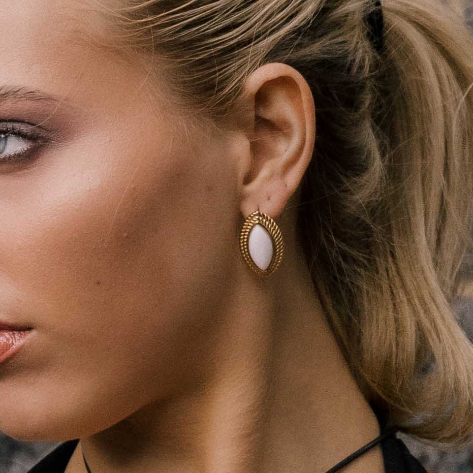 Freya Vintage Black Onyx Earrings - Camile & Stone