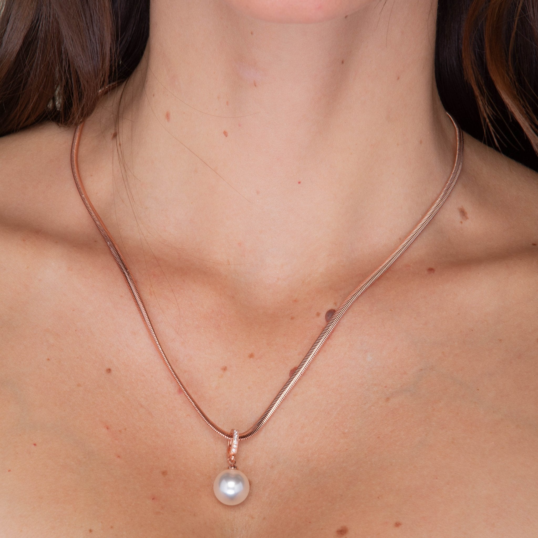 Herringbone Pearl Drop Chain Necklace - Camile & Stone