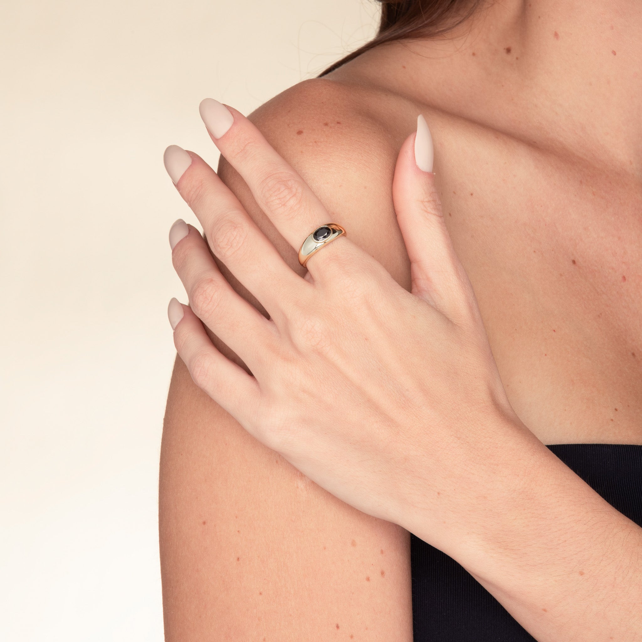 Onyx Signet Dome Open Ring - Camile & Stone