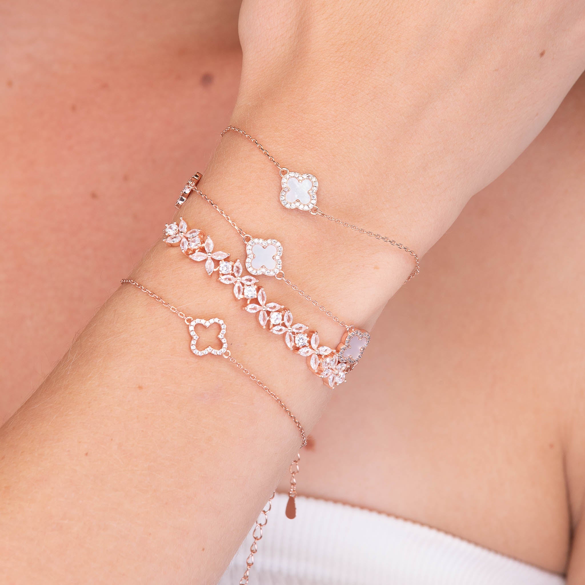 Open Clover Sapphire Bracelet - Camile & Stone