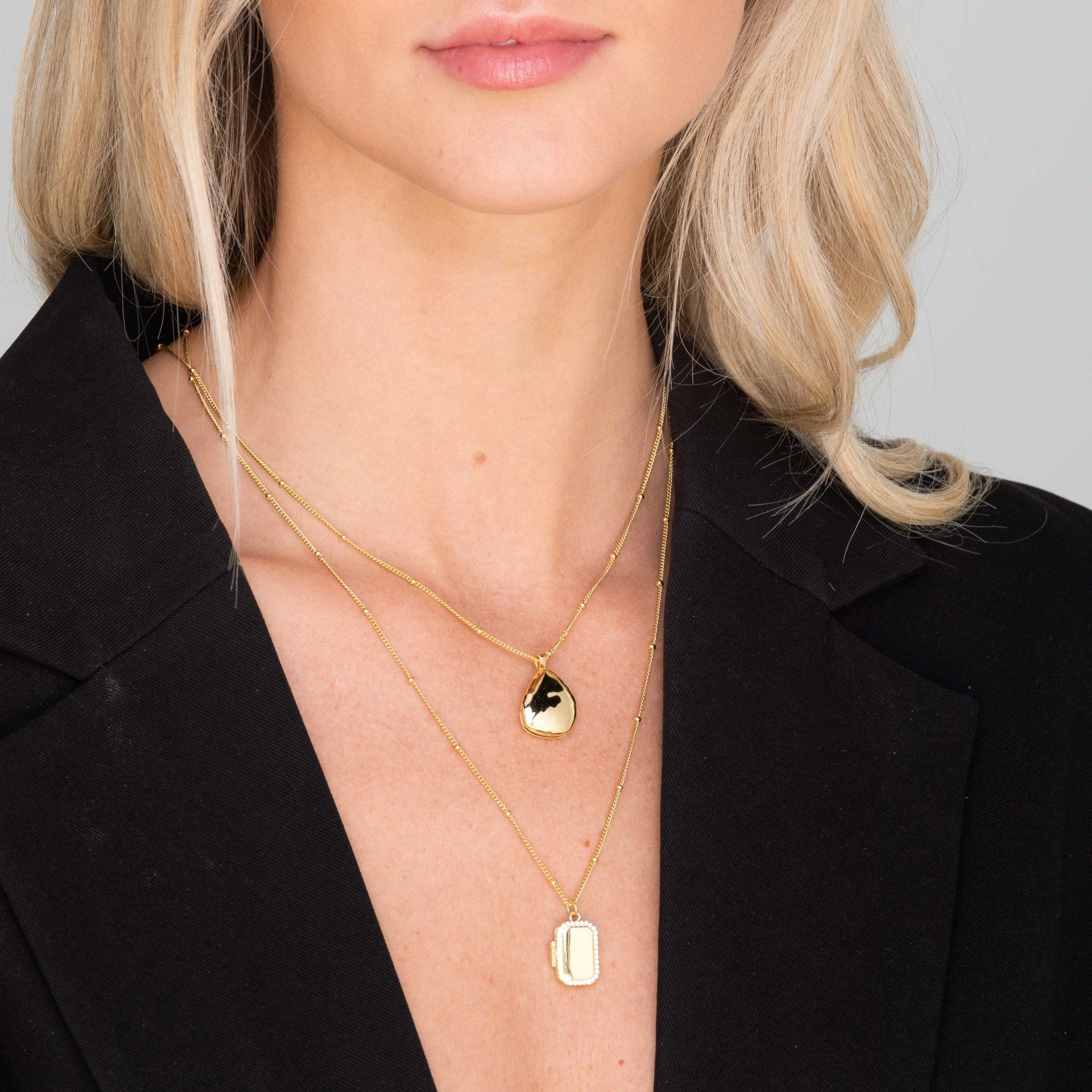 Rectangular Sapphire Photo Locket Necklace - Camile & Stone