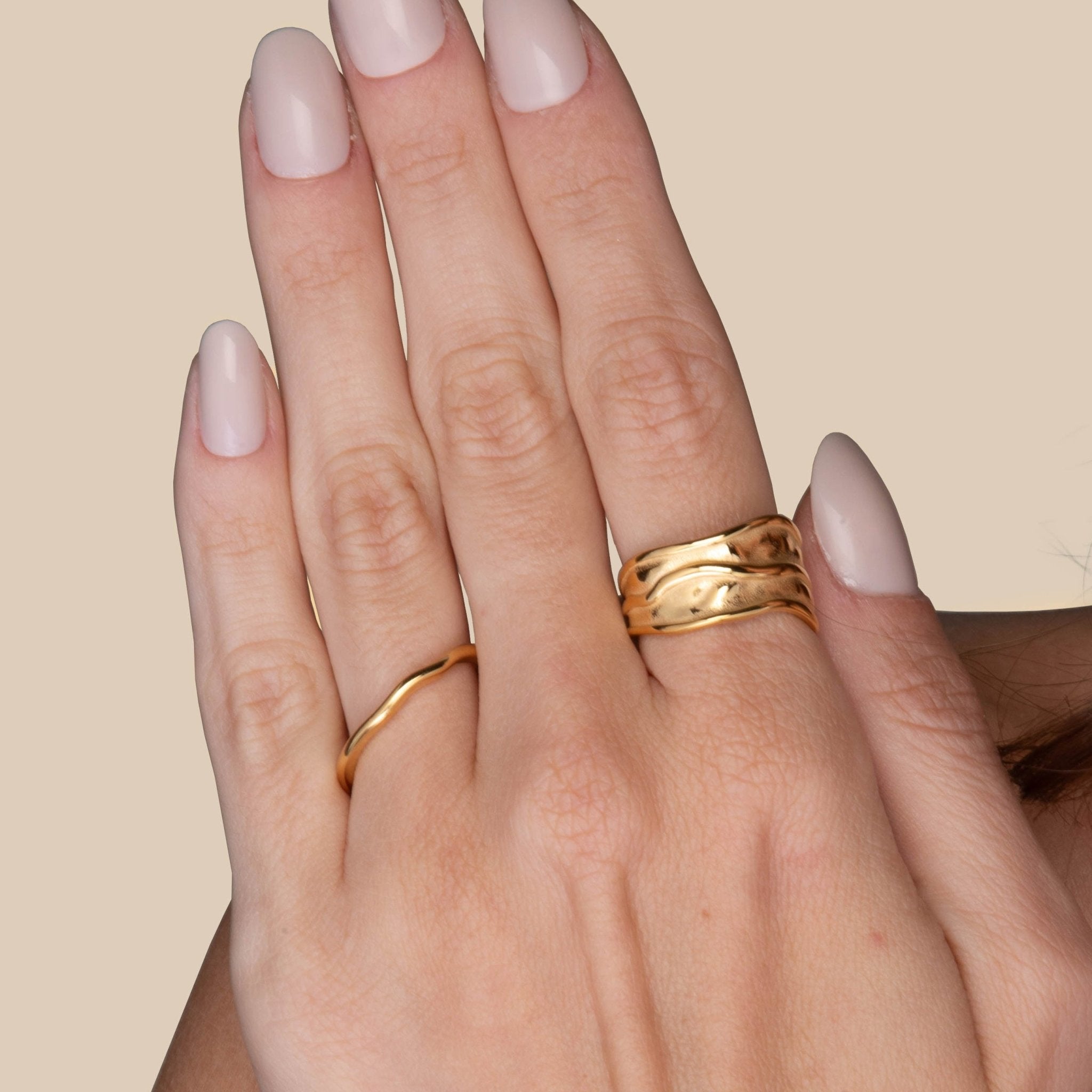 Ripple Thick Statement Ring - Camile & Stone