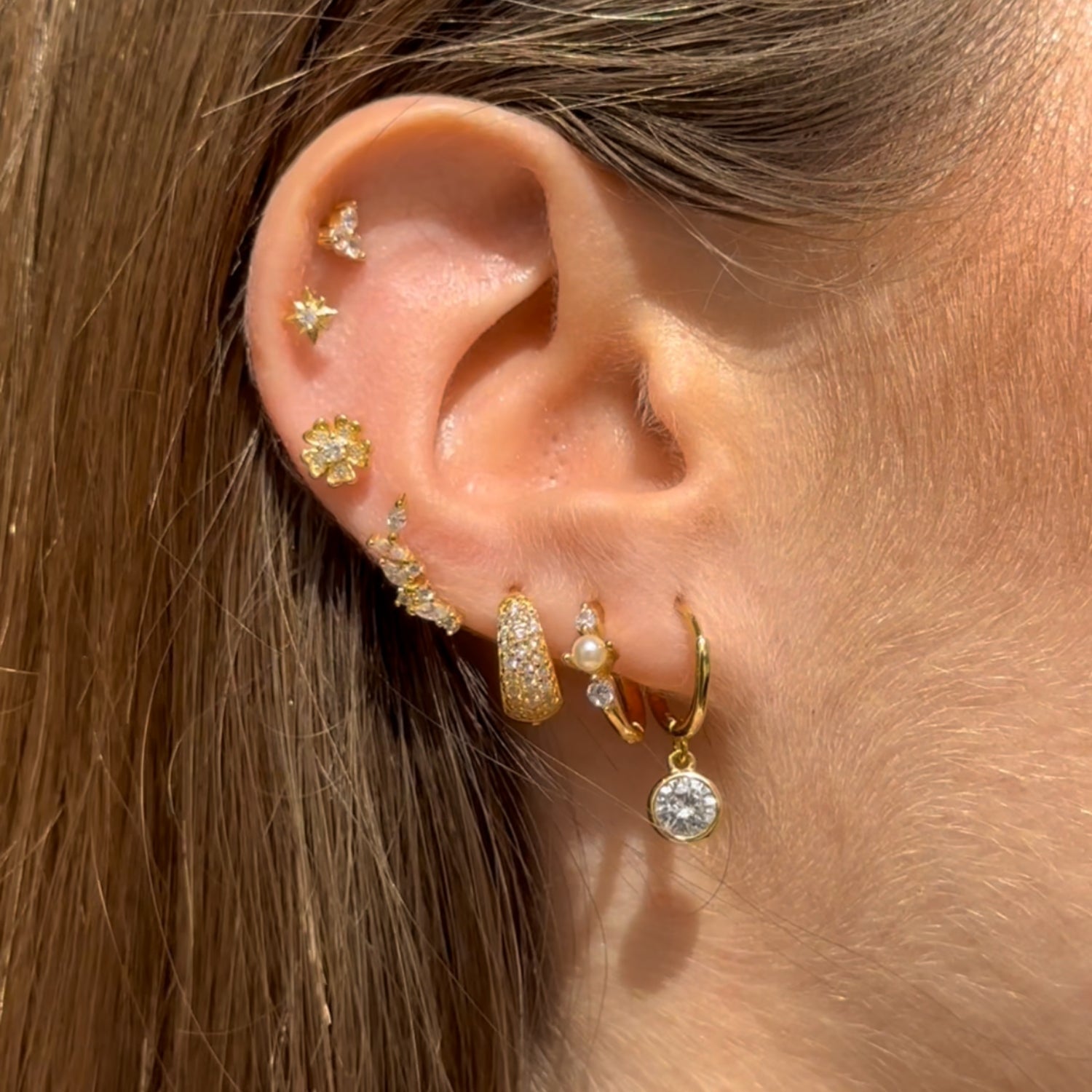 Sapphire Thick Dome Huggie Earrings - Camile & Stone