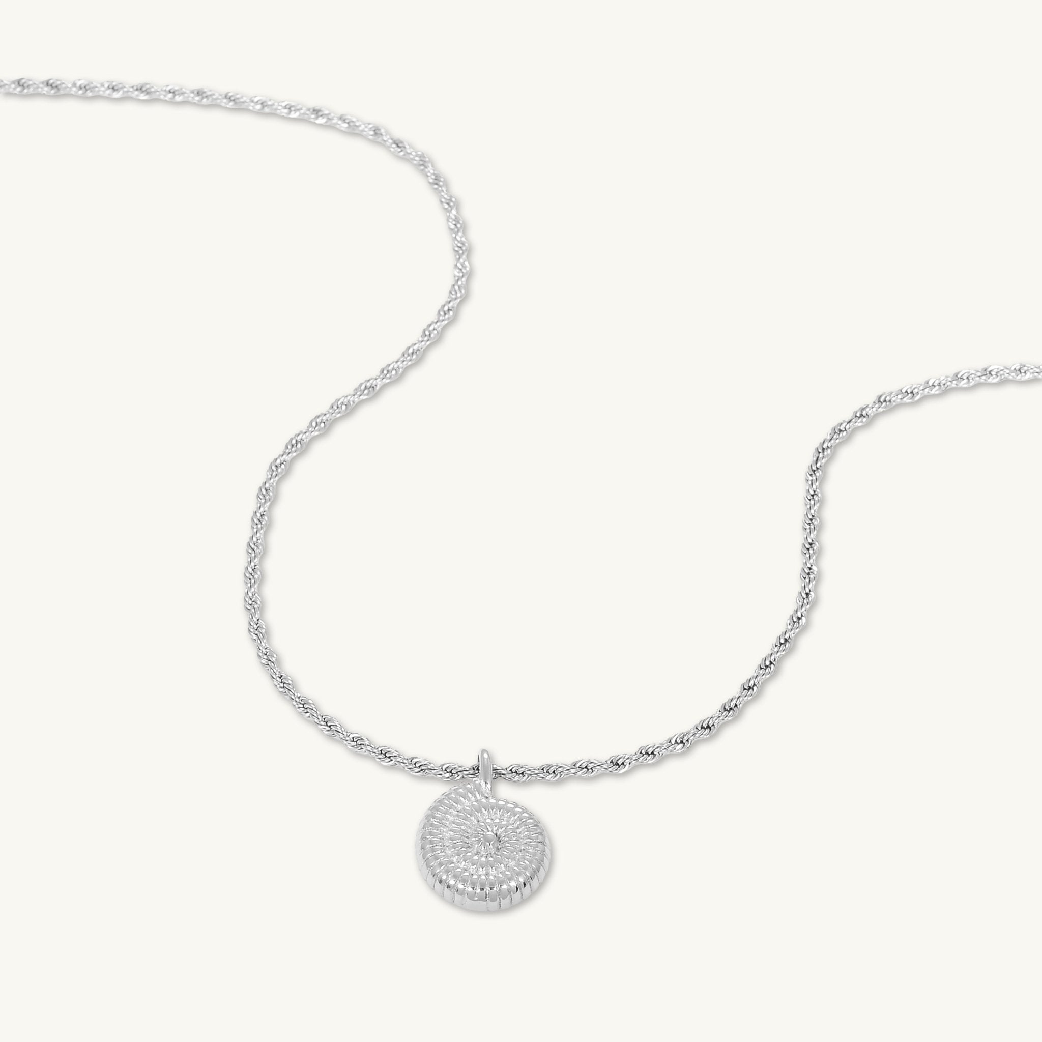 Shell Rope Long Chain Necklace - Camile & Stone