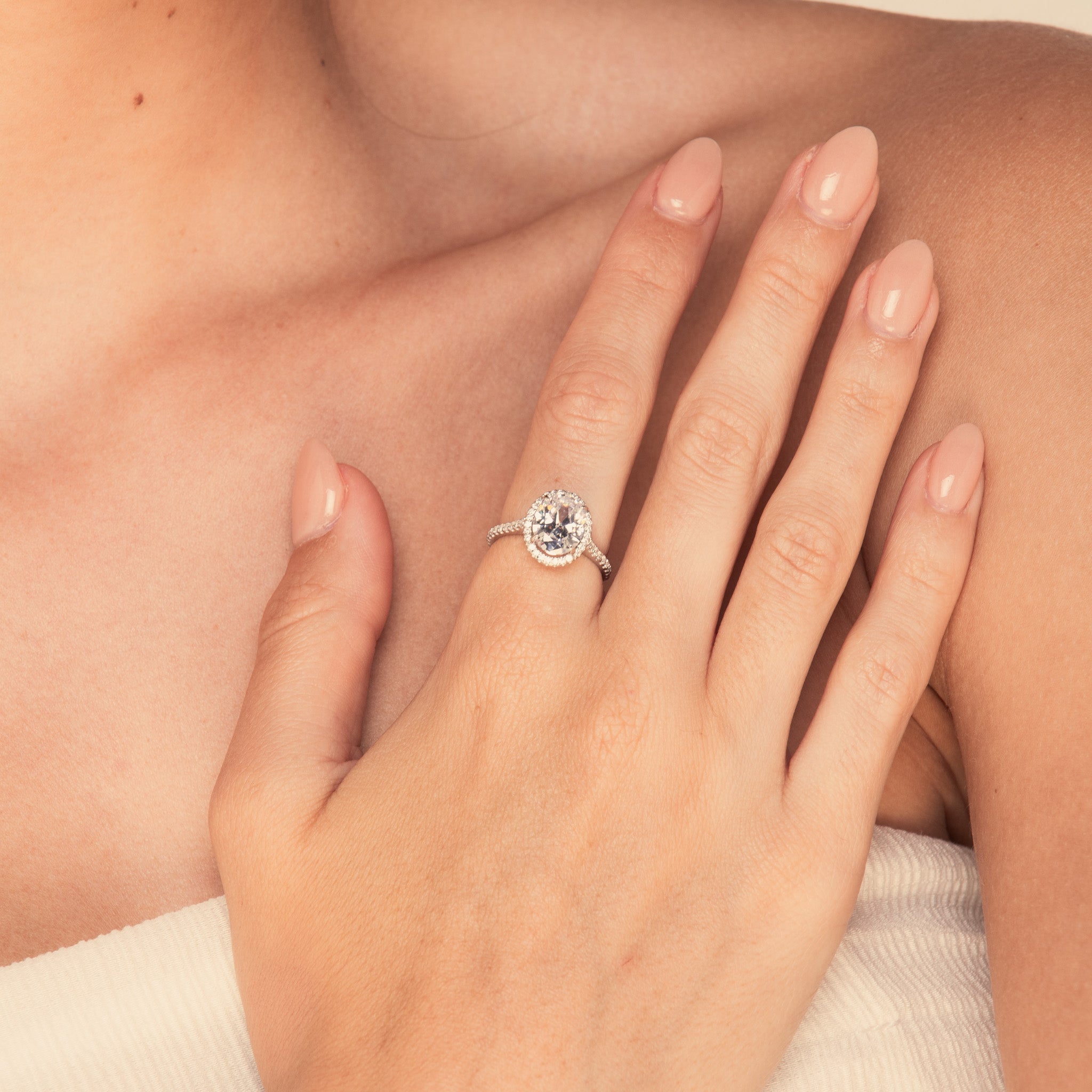 The Dahlia Oval Sapphire Engagement Ring - Camile & Stone