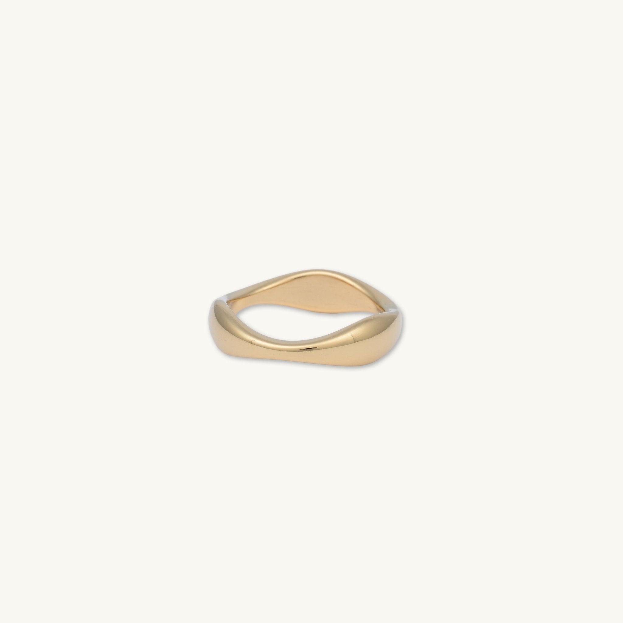 Wavy Dome Statement Ring - Camile & Stone