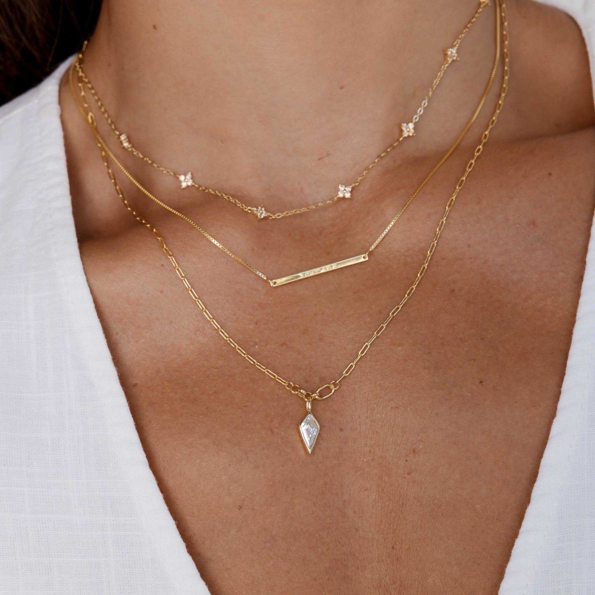 YOUR SZN Bar Necklace - Camile & Stone
