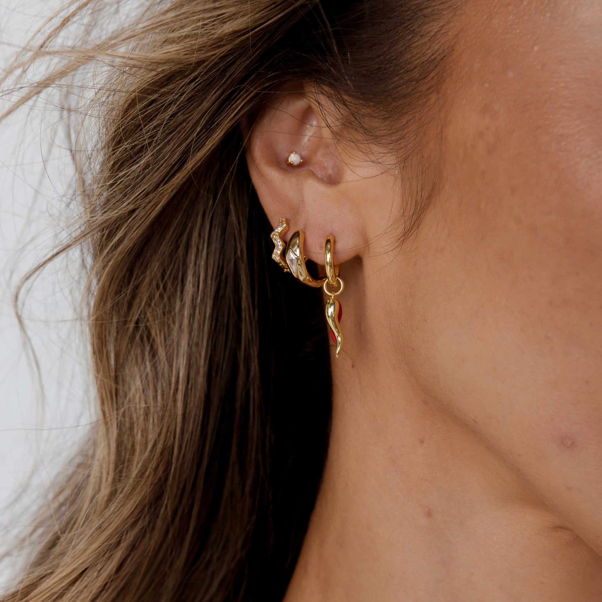 Zig Zag Sapphire Huggie Earrings - Camile & Stone