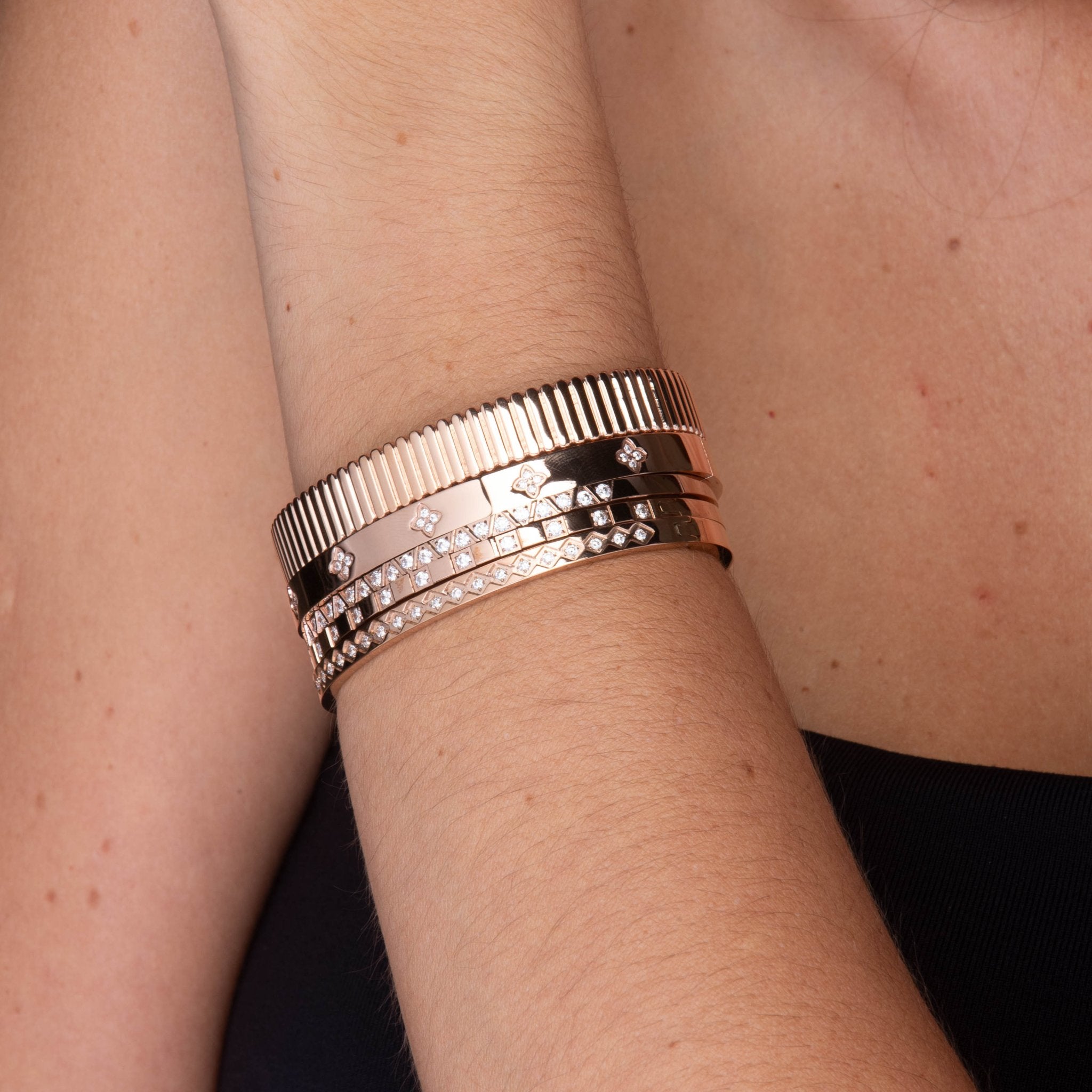 Zirconia Hinged Thin Bangle Bracelet - Camile & Stone