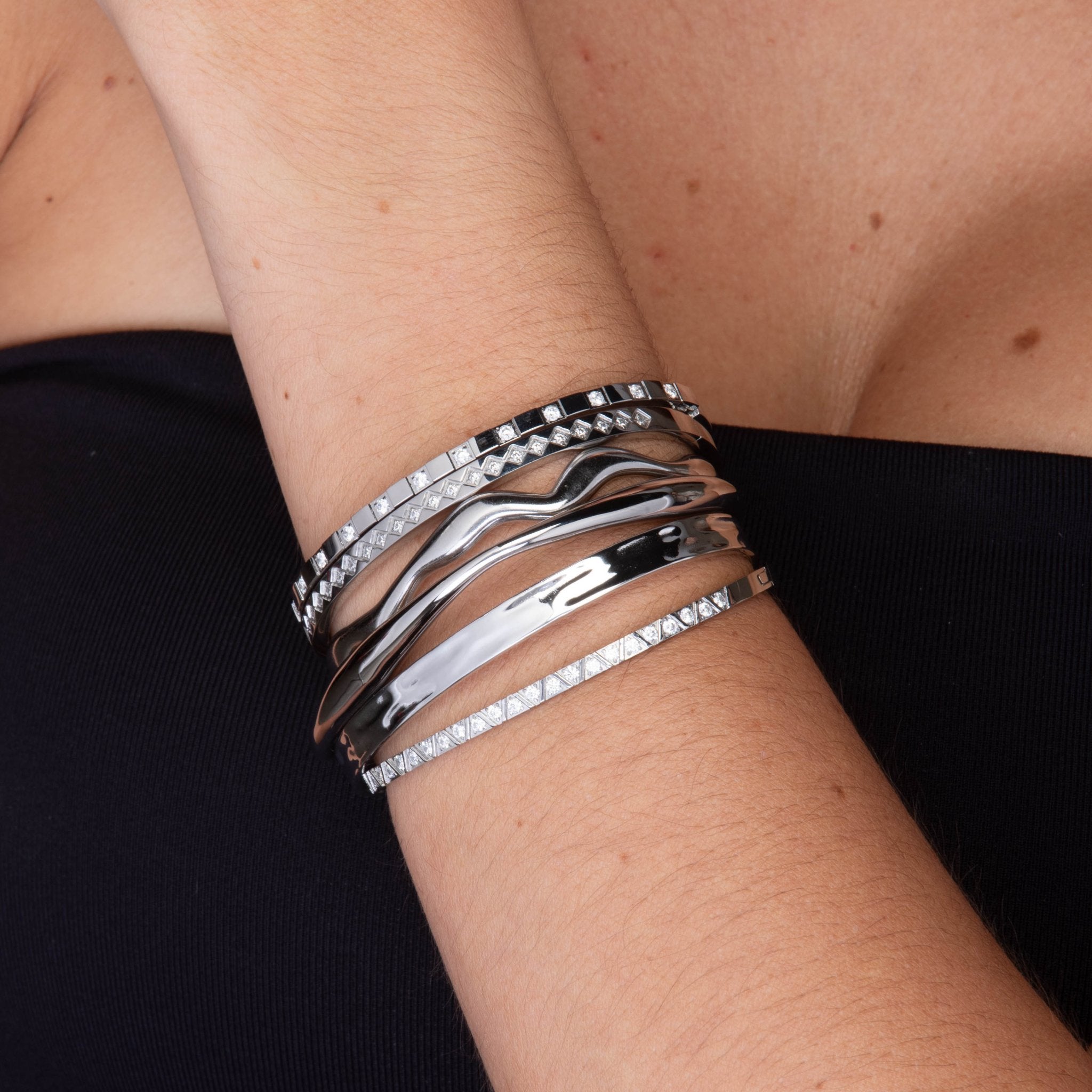 Zirconia Hinged Thin Bangle Bracelet - Camile & Stone