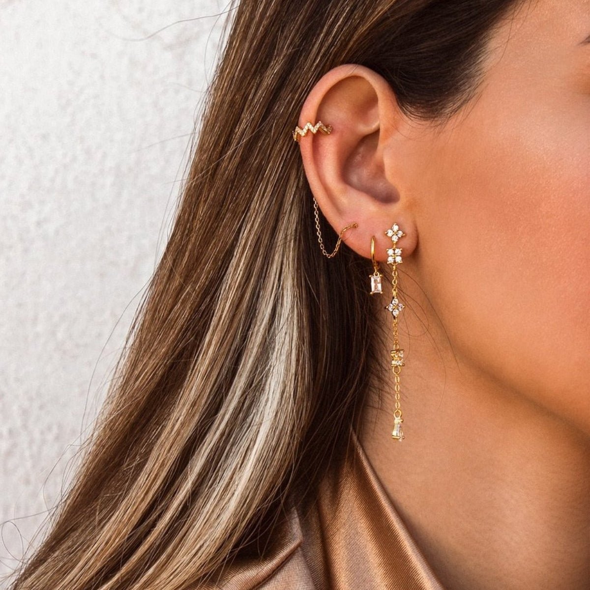 Champagne Baguette Hoop Earrings - Camile & Stone
