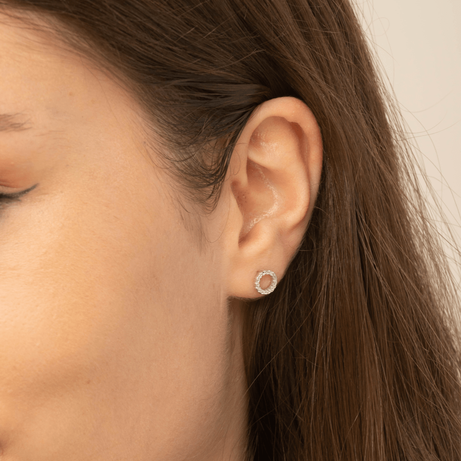 Circle Sapphire Stud Earrings - Camile & Stone