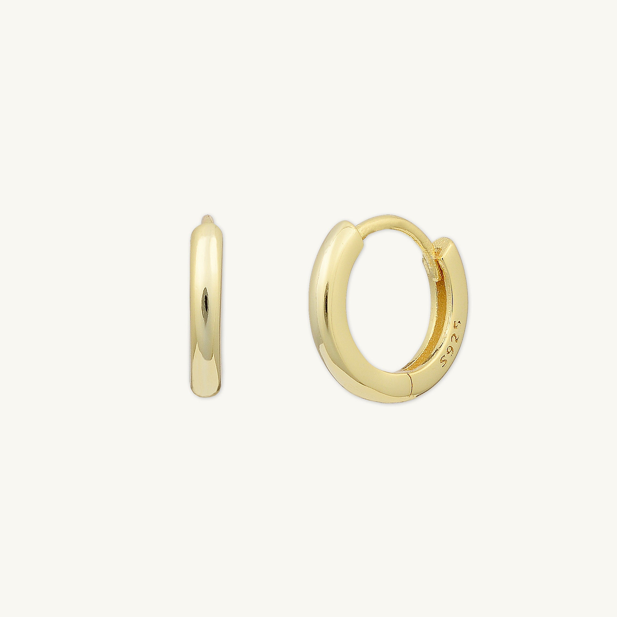 Classic Huggie Hoop Earrings - Camile & Stone