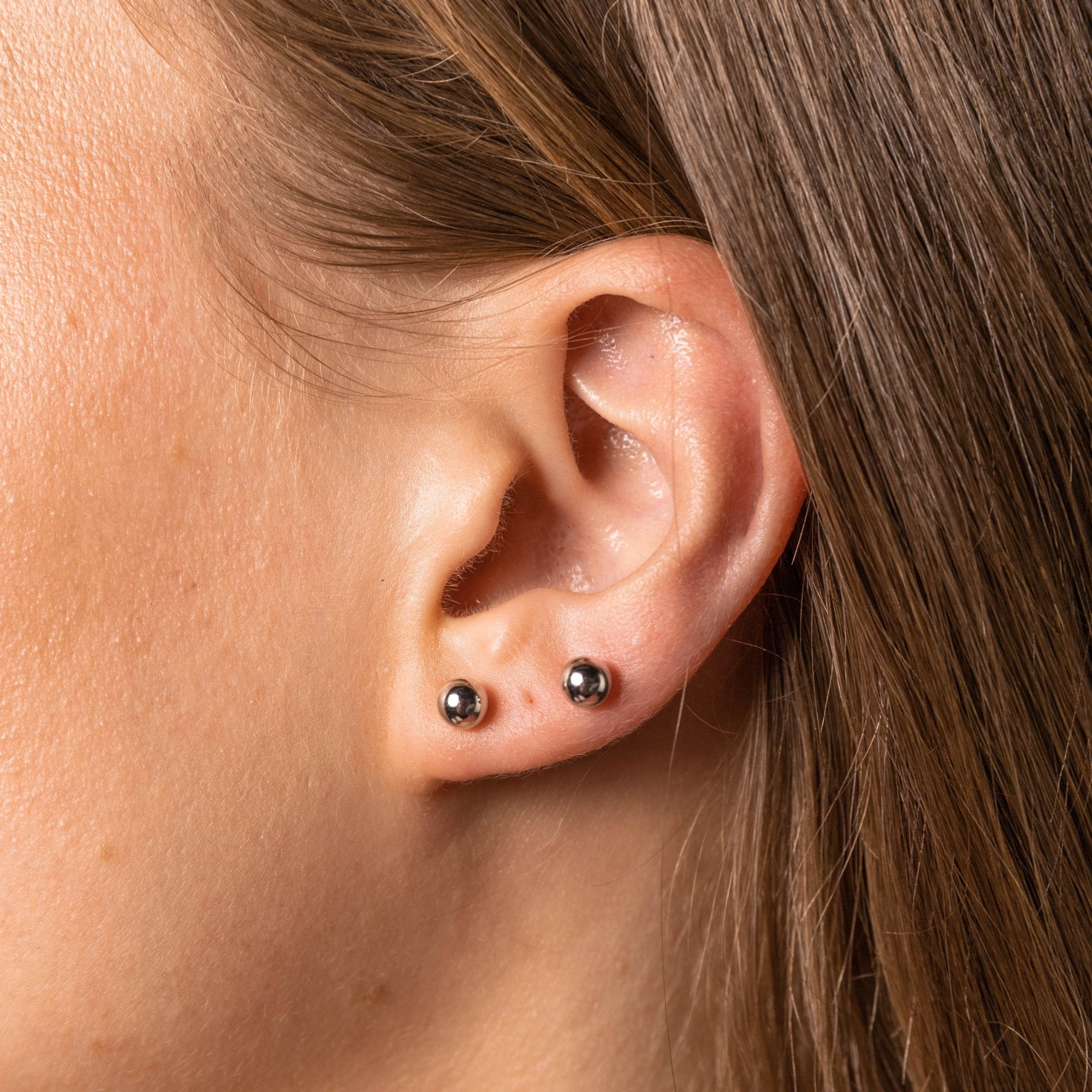 Classic Sphere 5mm Earrings - Camile & Stone