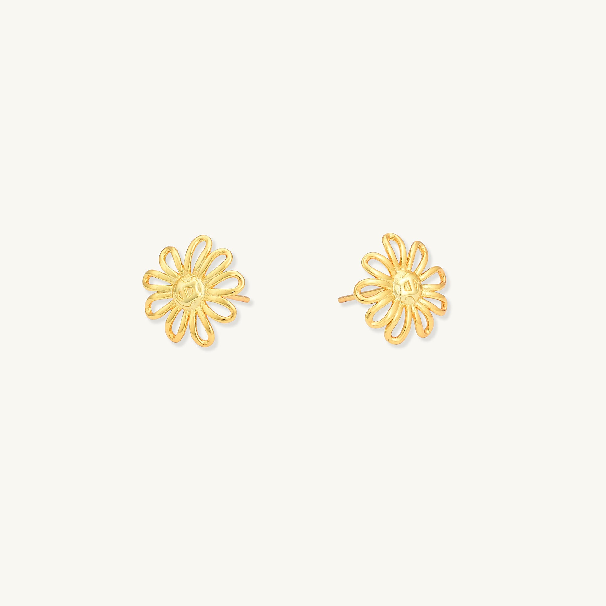 Daisy Flower Stud Earrings - Camile & Stone