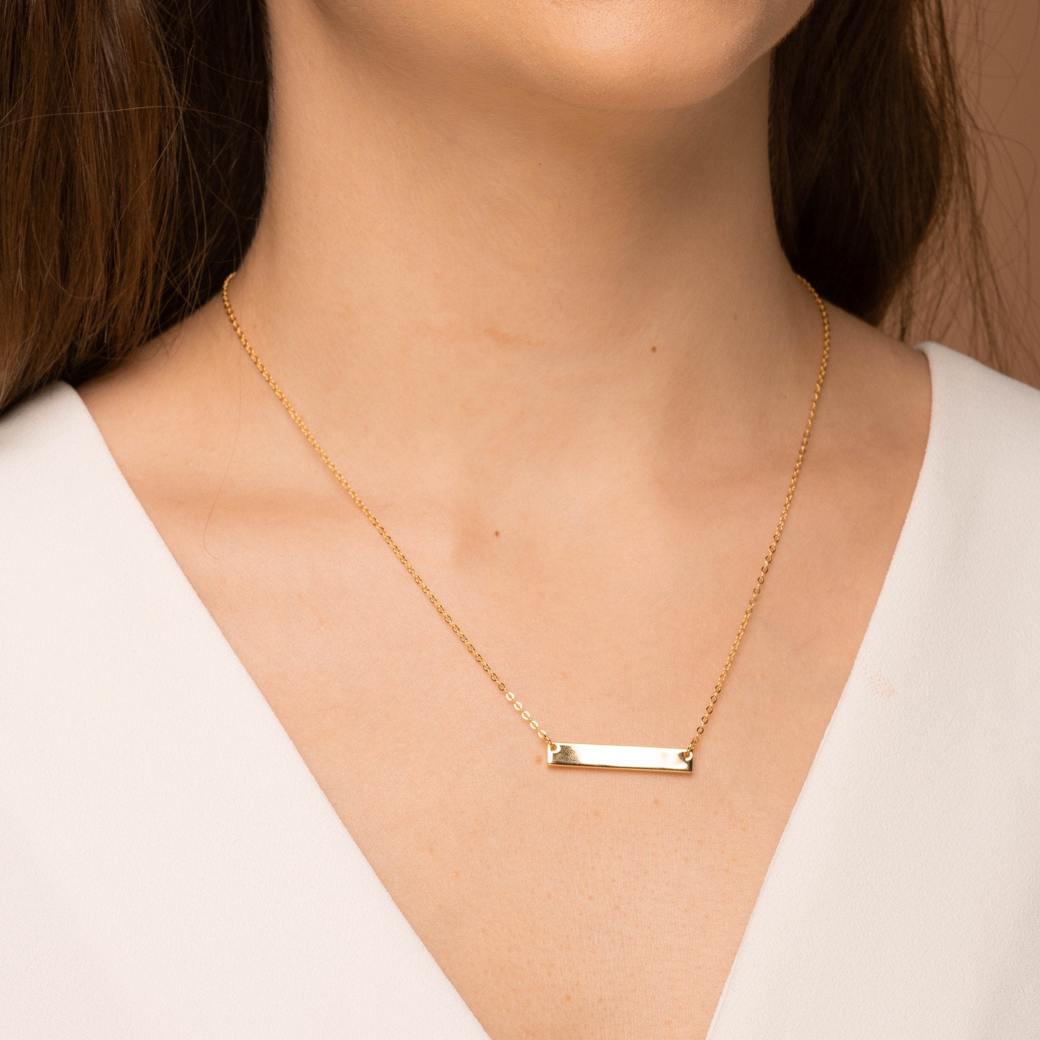 Engraved Date Bar Necklace - Camile & Stone