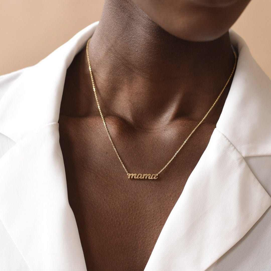 Mama Nameplate Chain Necklace - Camile & Stone