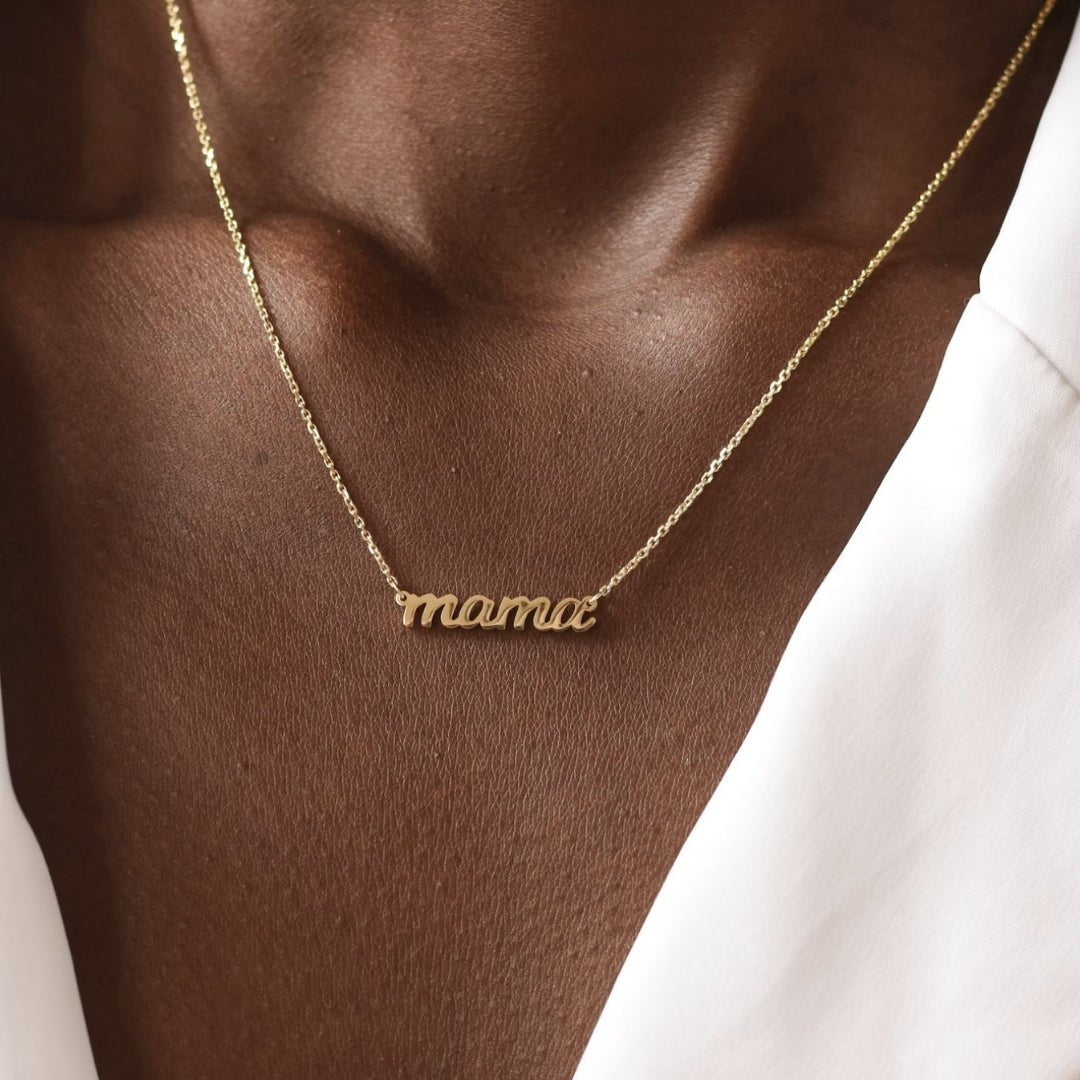Mama Nameplate Chain Necklace - Camile & Stone