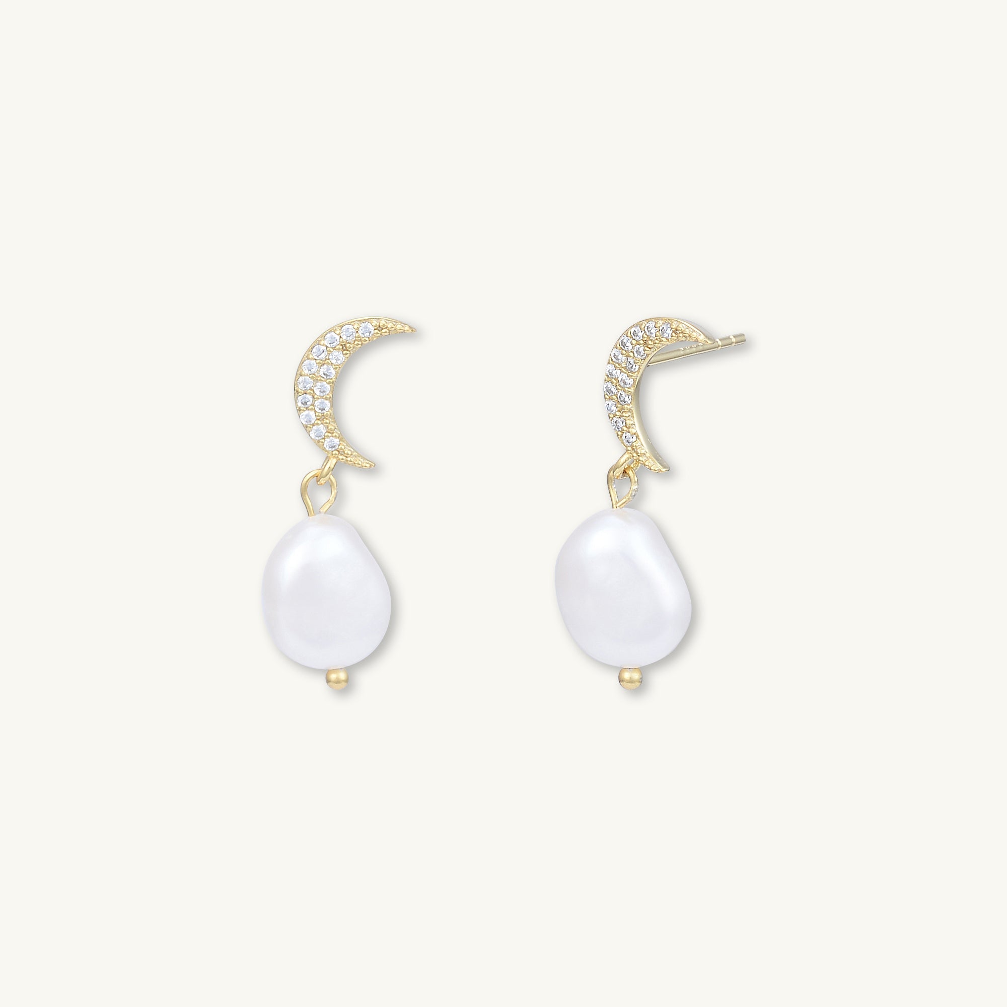 Moon & Stars Mismatch Pearl Earrings - Camile & Stone