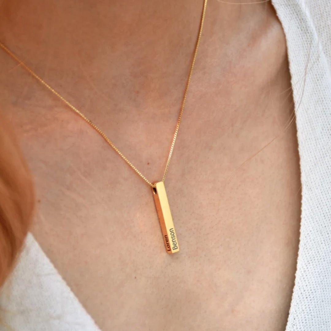 Pillar Bar Name Necklace - Camile & Stone