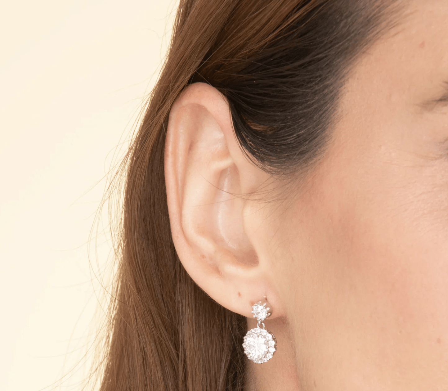 Choosing the Perfect Bridal Earrings for Your Wedding Dress - Camile & Stone