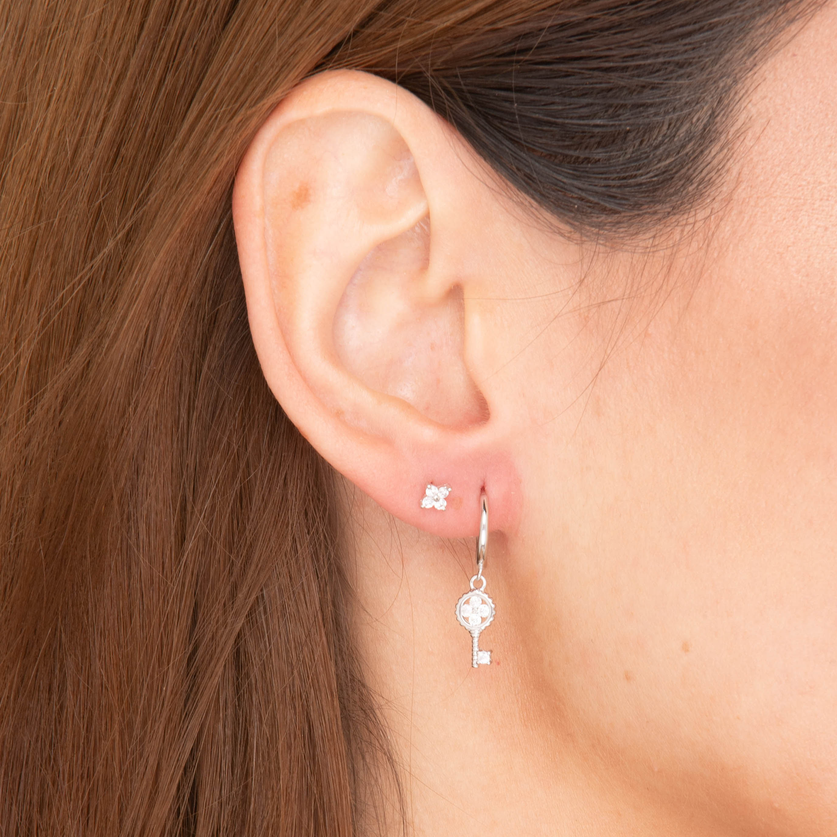 Clover Sapphire Barbell Cartilage Earrings