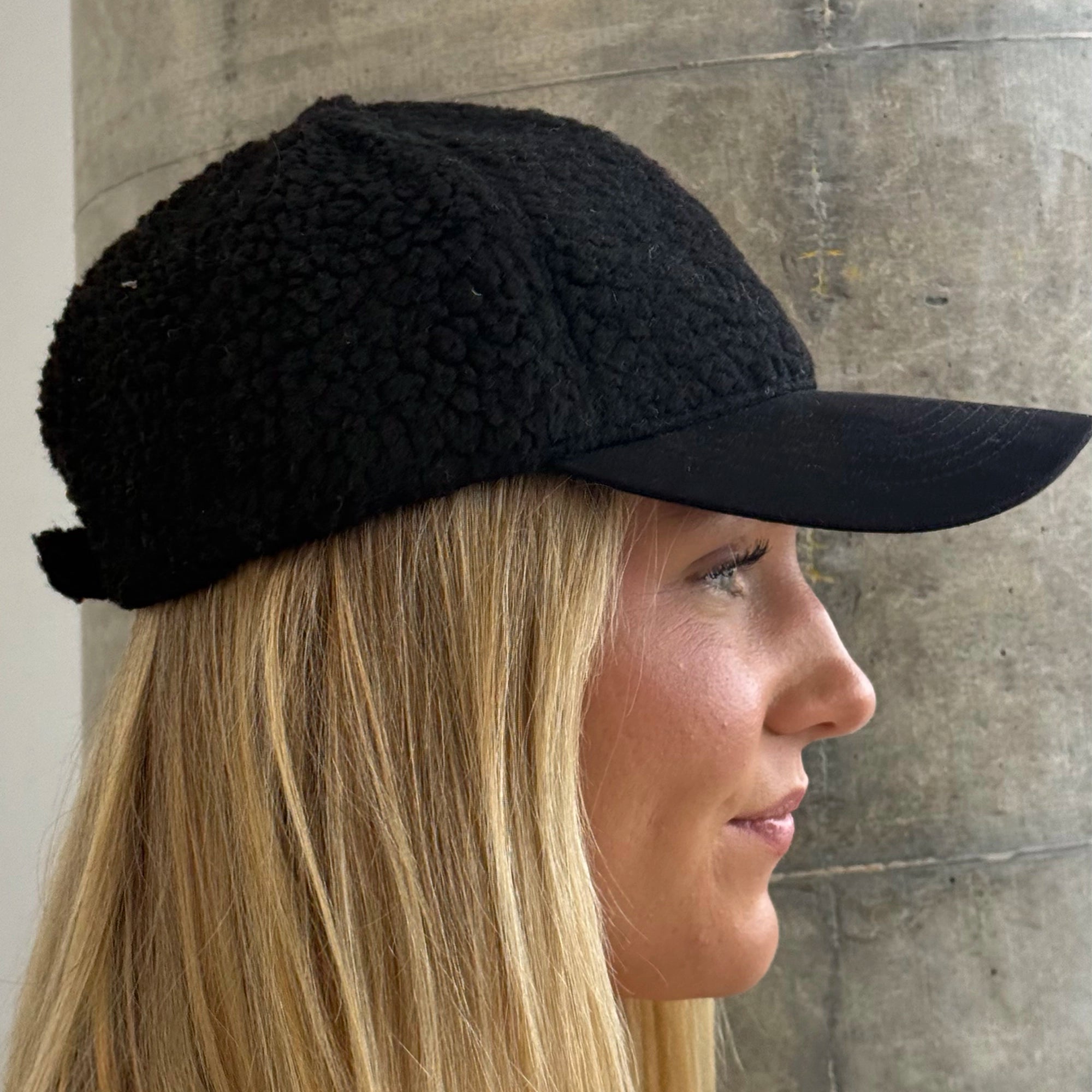 Black Cloud Cap