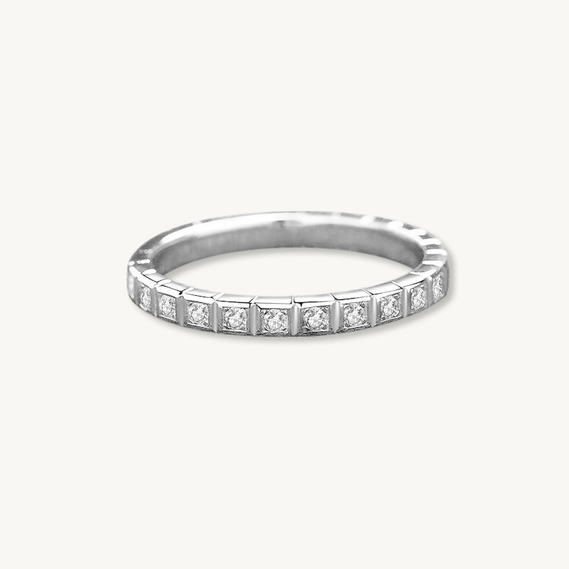 The Everly Moissanite Diamond Engagement Ring