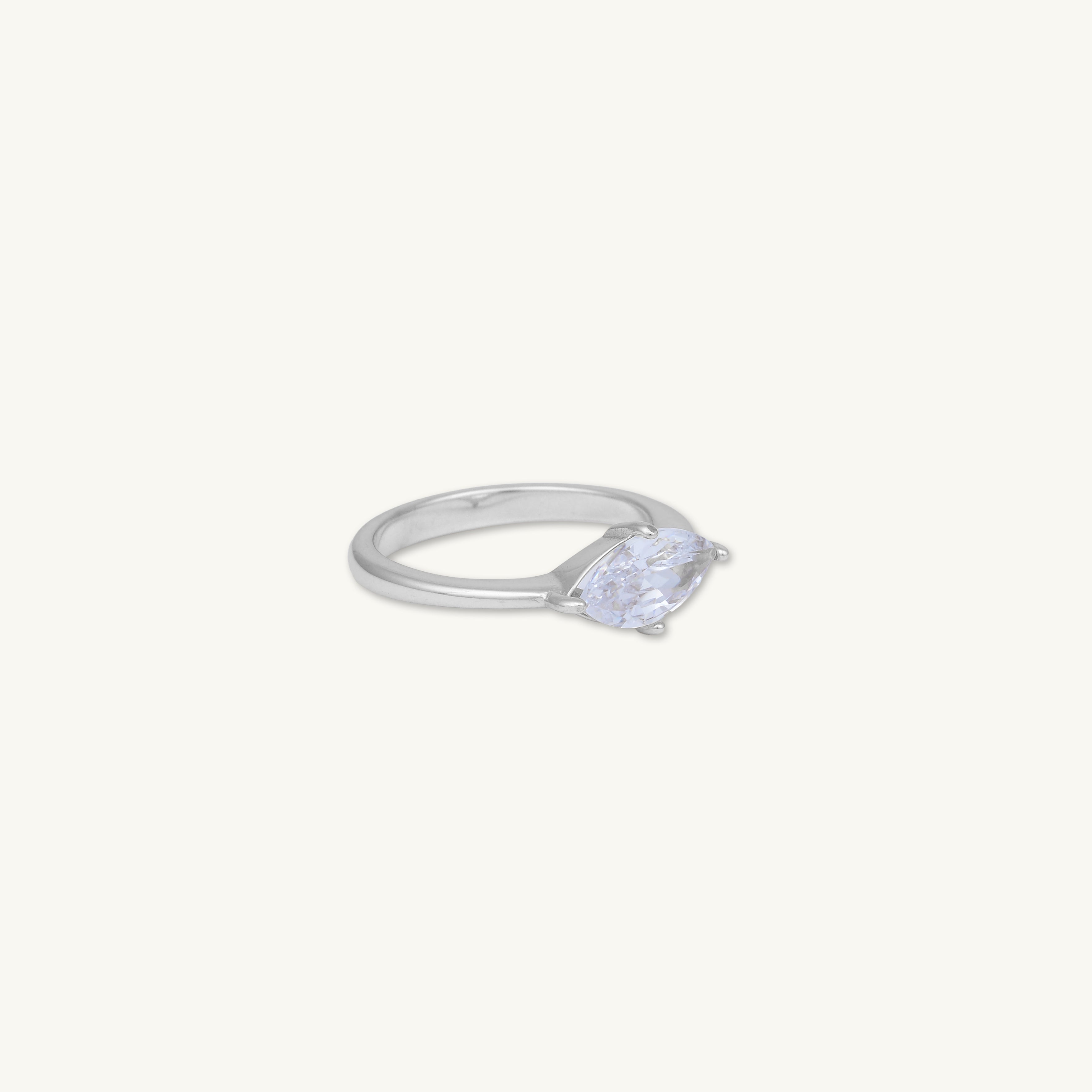 Marquise Eye Sapphire Ring