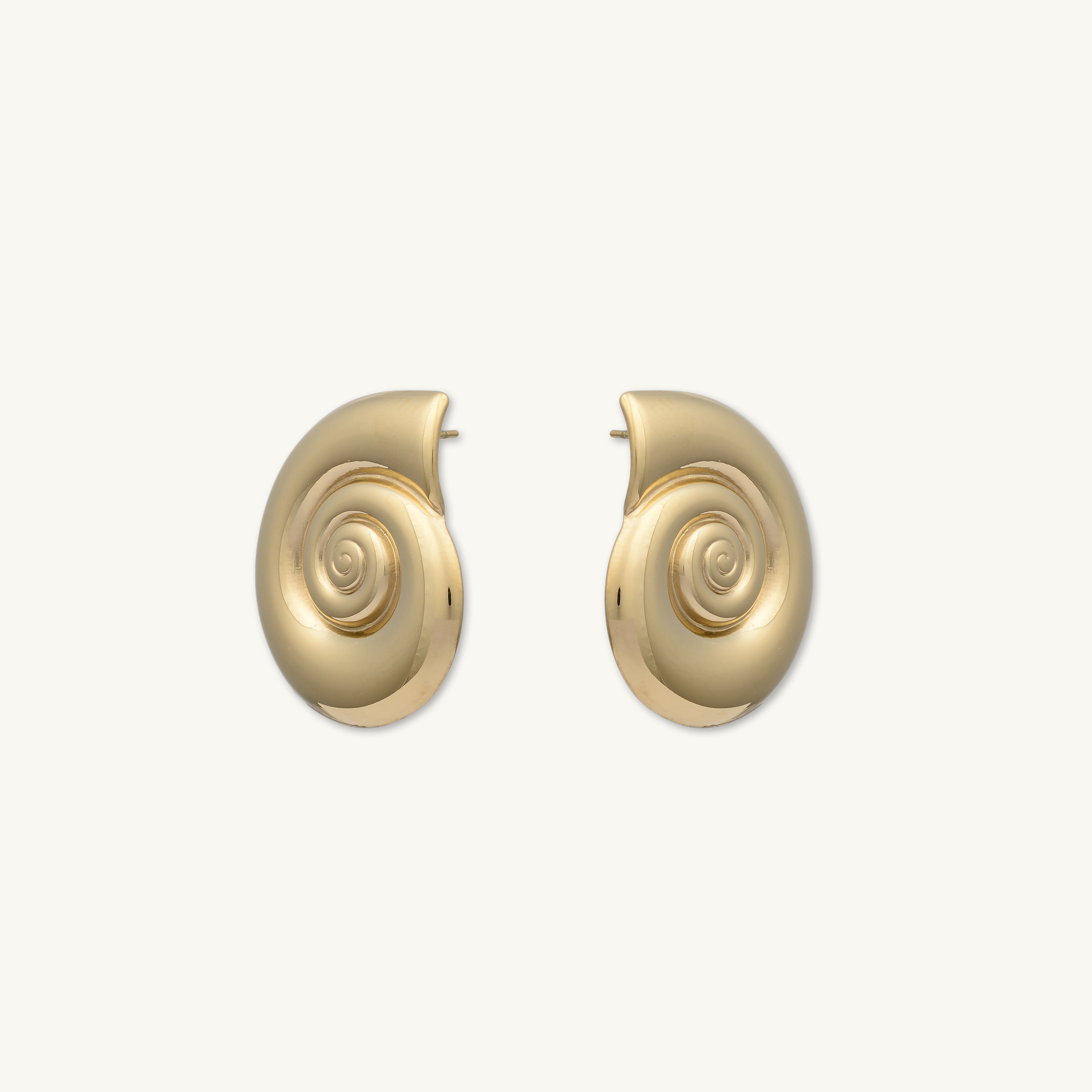 Shell Statement Stud Earrings