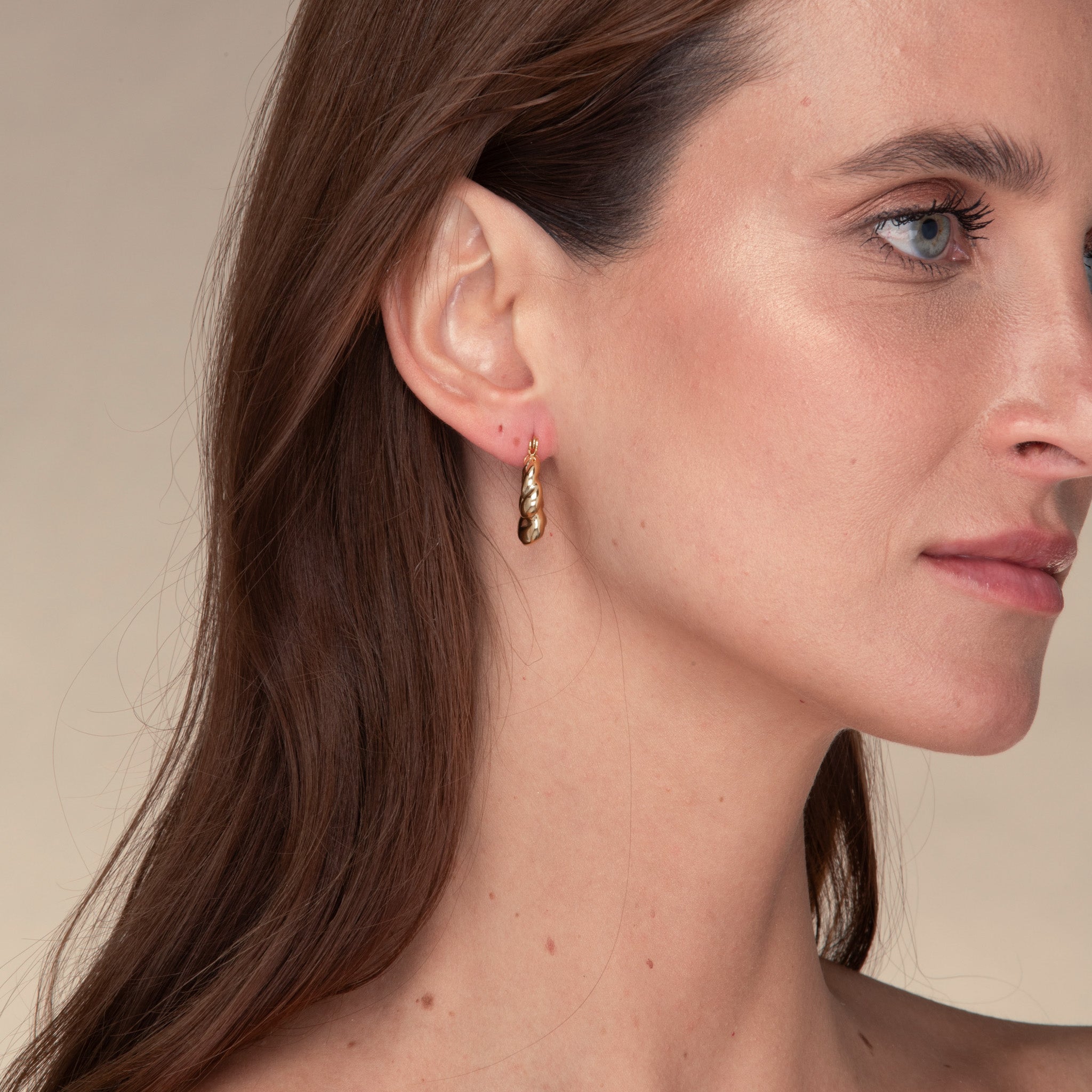 Elara Hoop Earrings