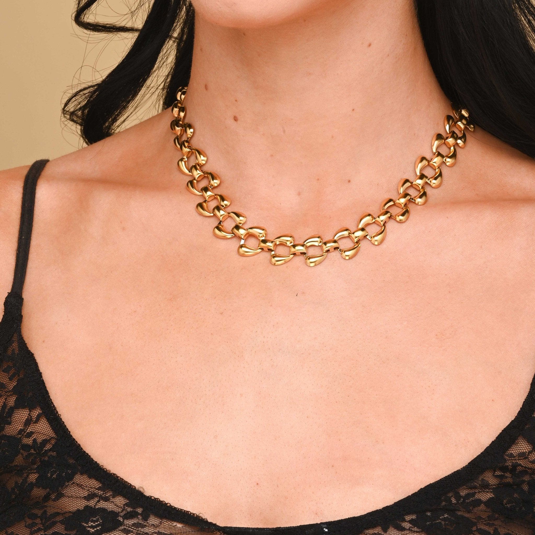 Elise Chunky Statement Necklace - Camile & Stone