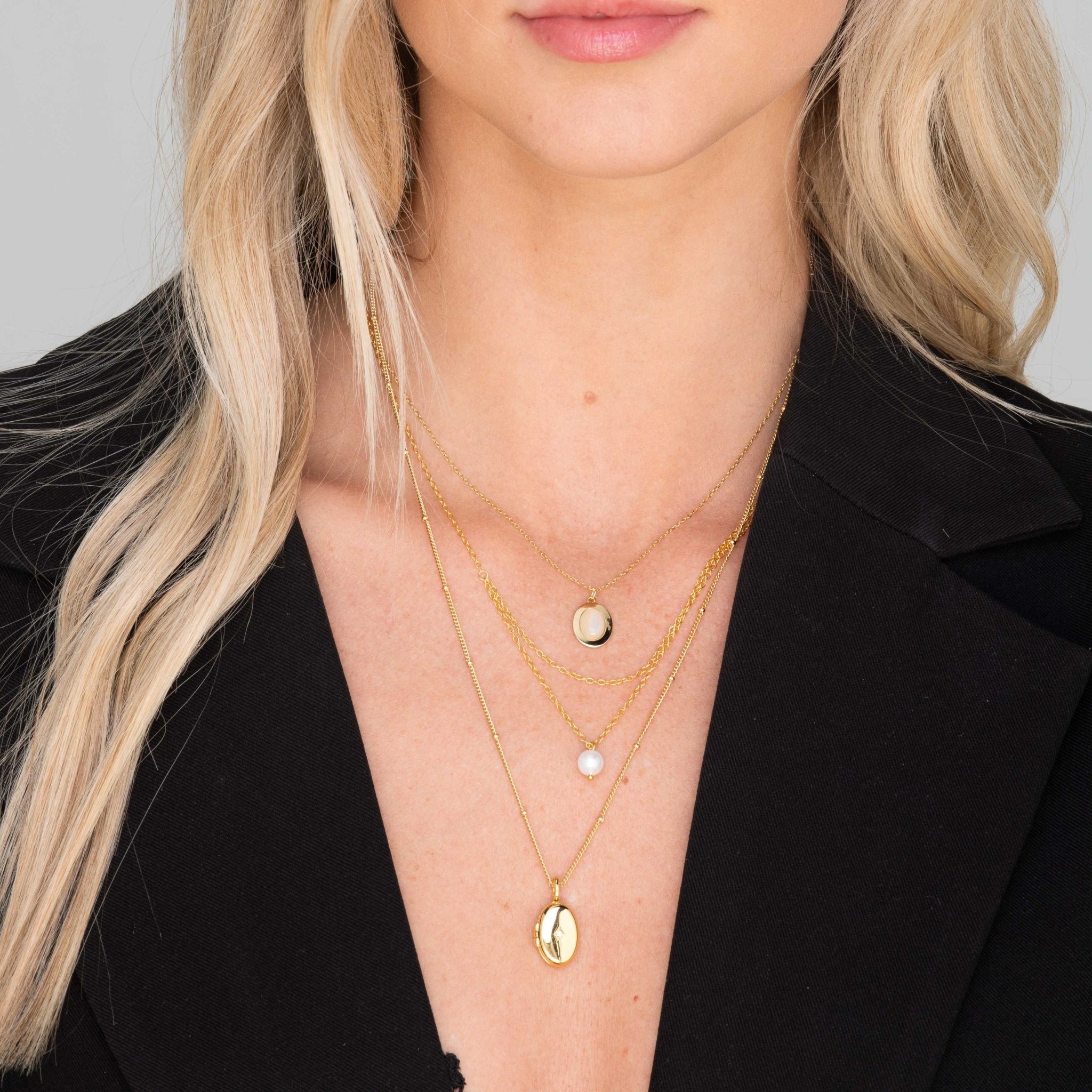 North Star Oval Photo Locket Necklace - Camile & Stone