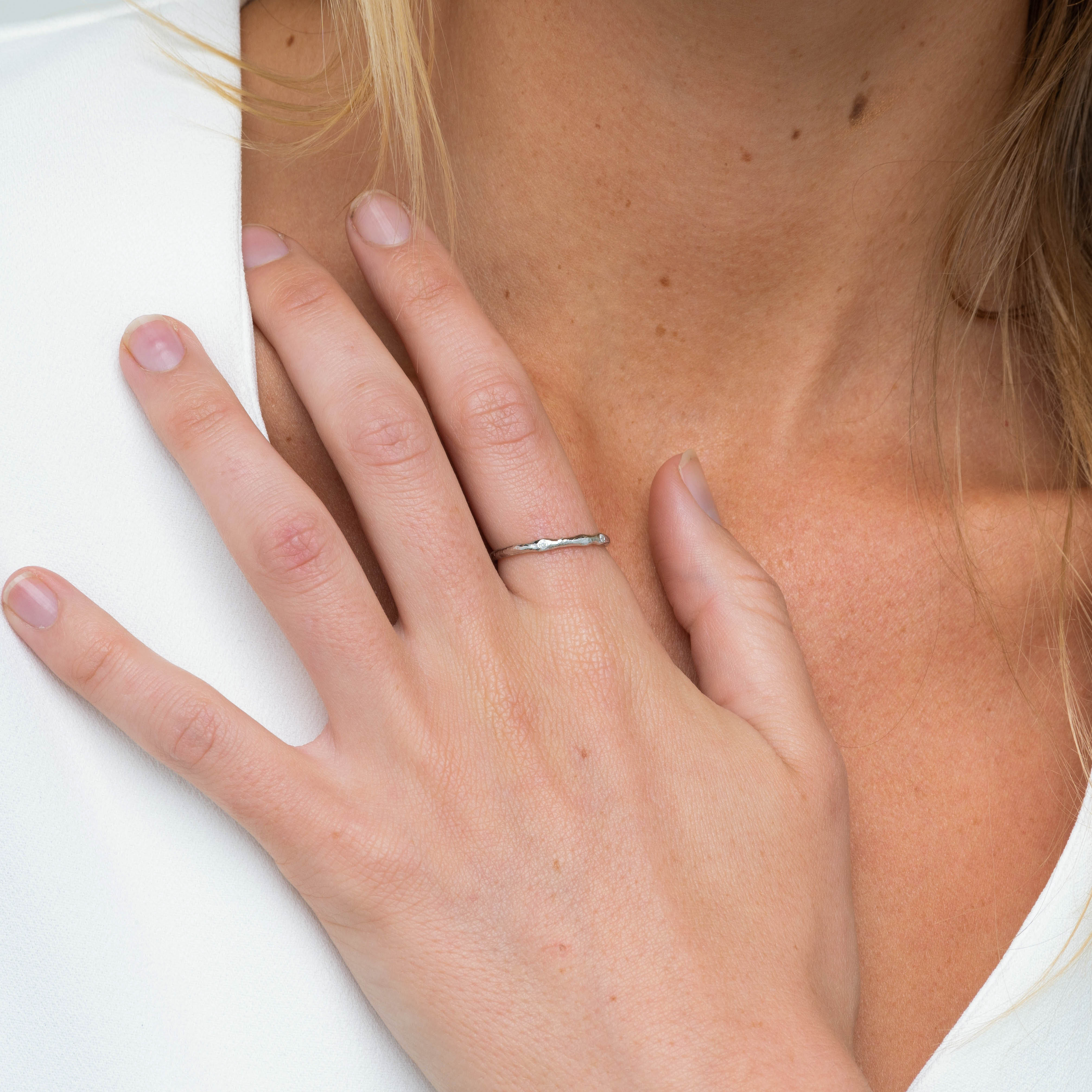 Molten Open Stacking Ring